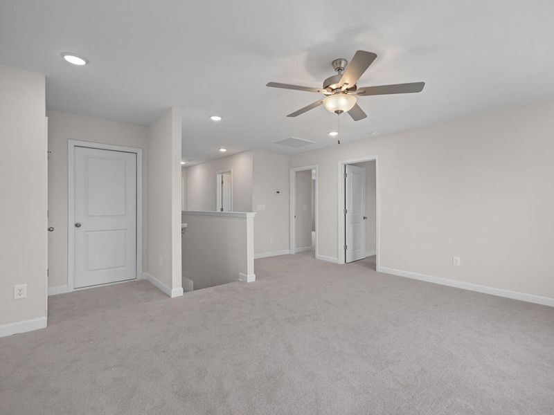 Spacious, unfurnished interior of a new home in Tobacco Road, Angier (Image 26).