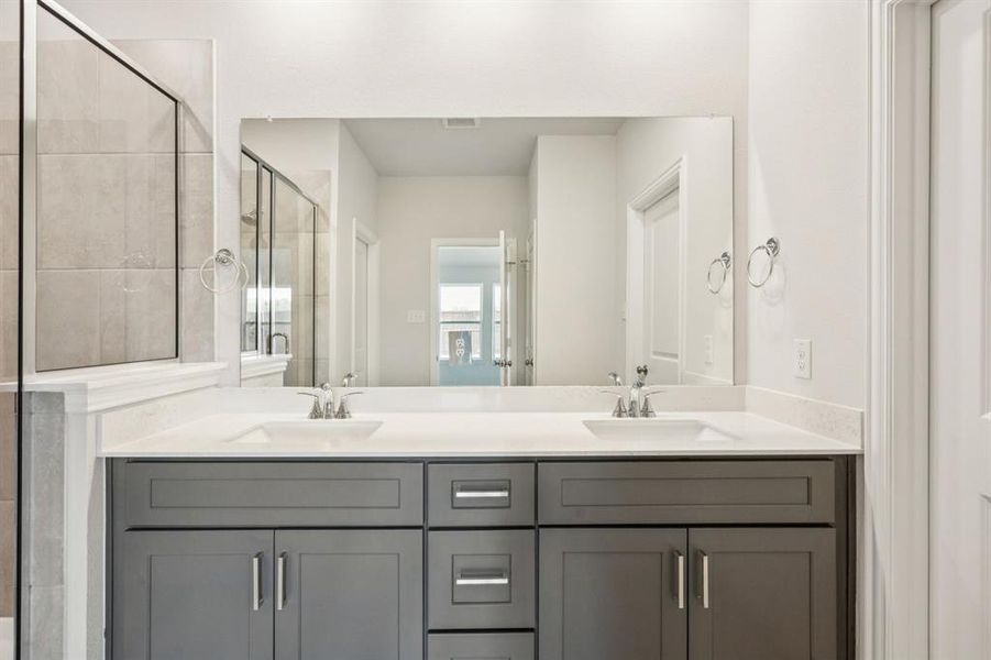 Furnished interior view inside a new home in Santorini, Seagoville (Image 10).