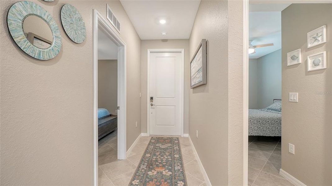 Furnished interior view inside a new home in , Venice (Image 31).