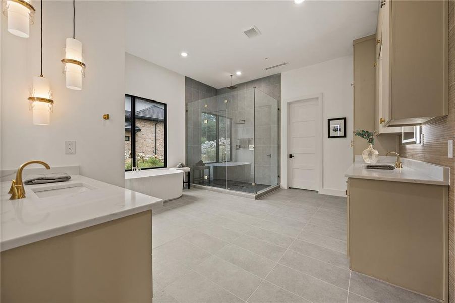 Furnished interior view inside a new home in , Southlake (Image 31).