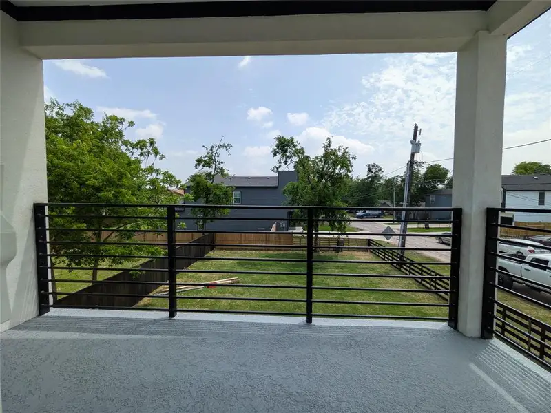 Exterior details and patio area of a home in , Dallas (Image 3).