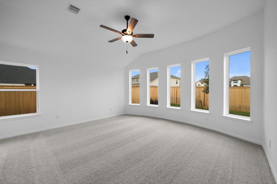 Spacious, unfurnished interior of a new home in Bridgeland 55', Cypress (Image 14).