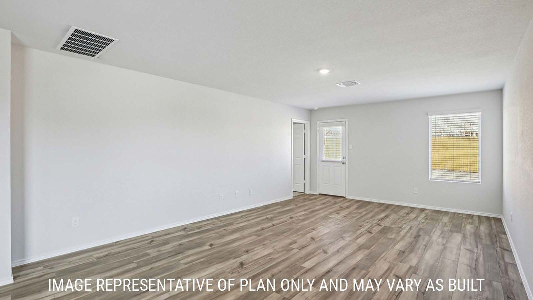 Representative unfurnished interior of a home built from the Caprock by D.R. Horton in Pecan Creek, Temple (Image 16).