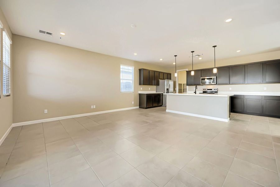 3br New Home in San Tan Valley, AZ.  - Slide 6
