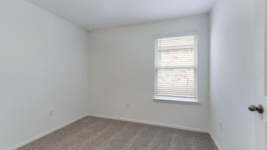 Spacious, unfurnished interior of a new home in Palomino, Manor (Image 20).