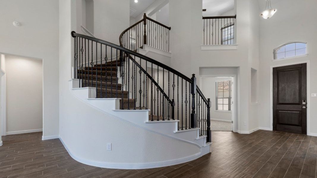 Representative furnished interior of a home built from the Valley Spring by D.R. Horton in Eden Ranch, Arlington (Image 16).