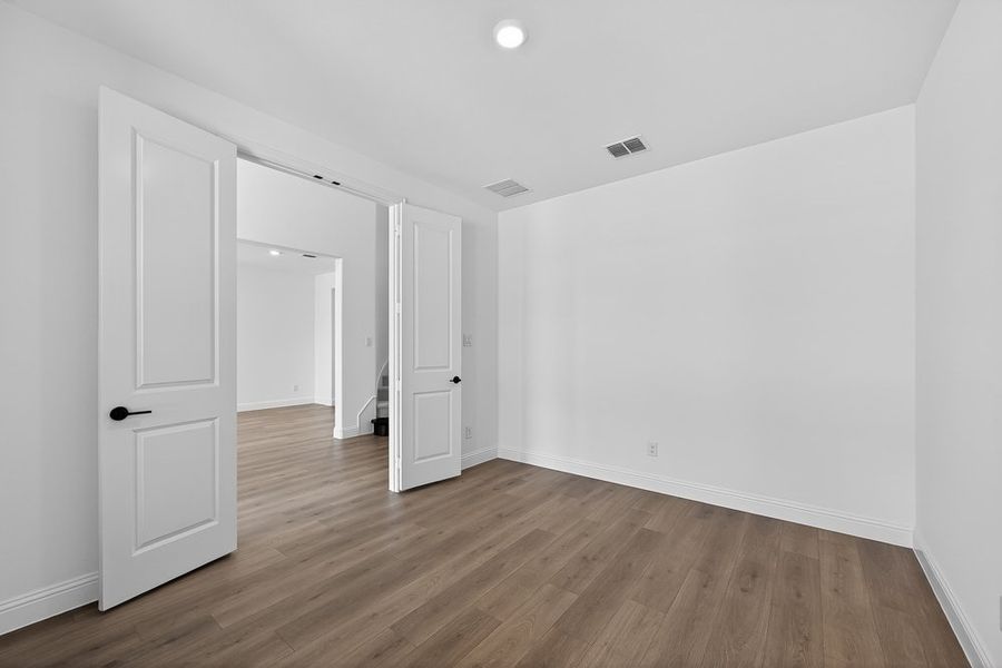 Spacious, unfurnished interior of a new home in The Ridge at Northlake, Northlake (Image 27). Spacious, unfurnished interior of a new home in The Ridge at Northlake, Northlake (Image 27).