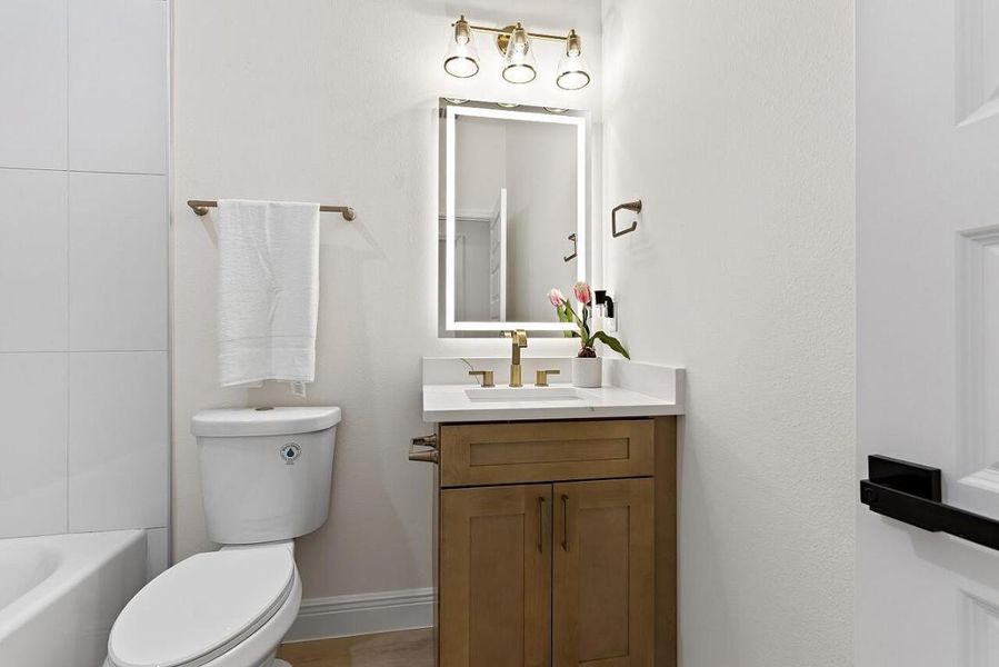 8846-97th-Ct-HigMedia-035-1280