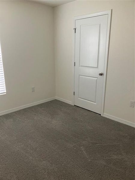 Spacious, unfurnished interior of a new home in Sunset Hills, Summerfield (Image 6).