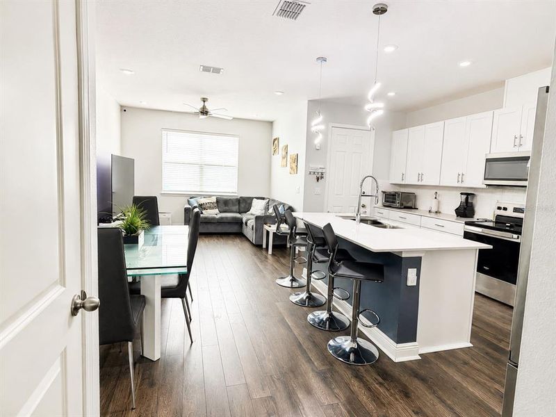 Furnished interior view inside a new home in , Winter Garden (Image 4).
