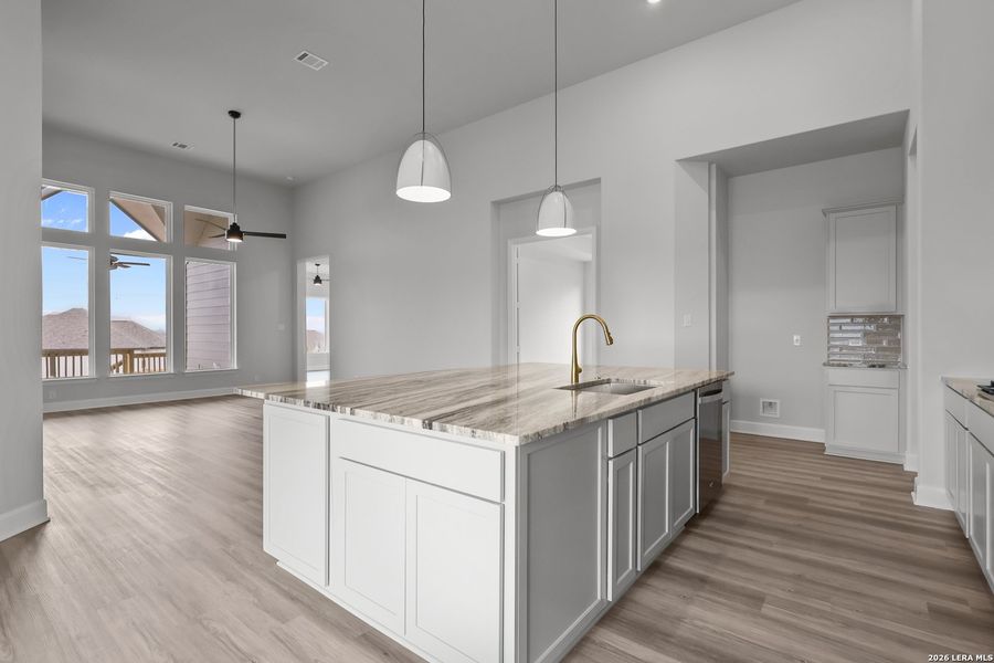 Furnished interior view inside a new home in Homestead, Schertz (Image 8).