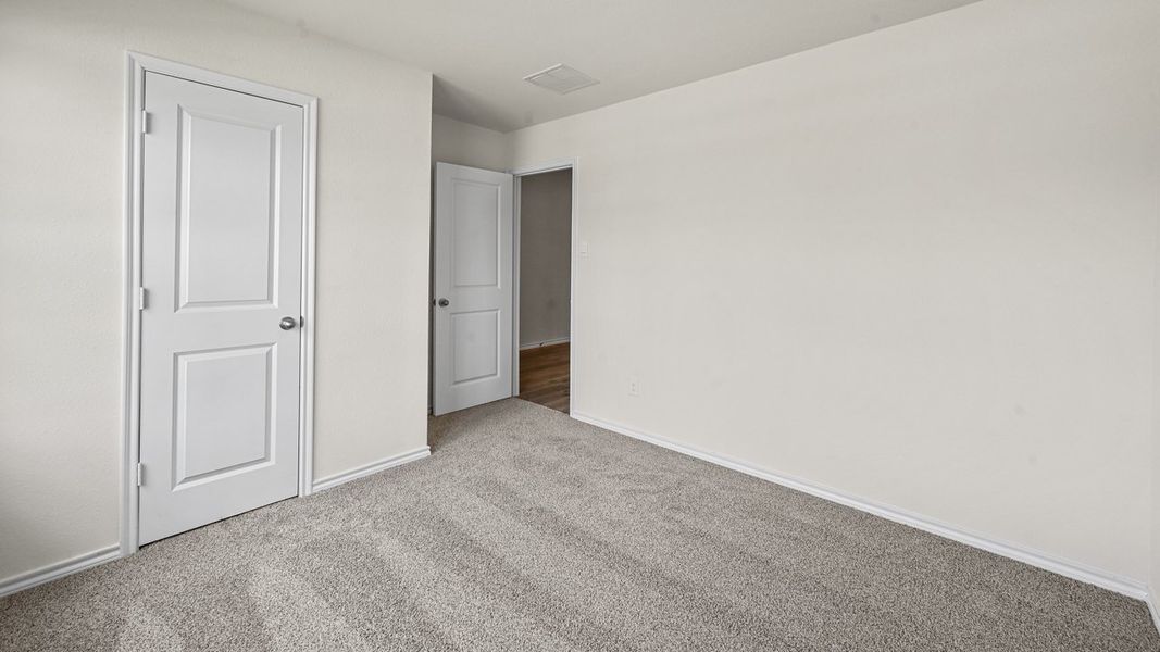Spacious, unfurnished interior of a new home in The Reserve at Timber Creek, Lindale (Image 24). Spacious, unfurnished interior of a new home in The Reserve at Timber Creek, Lindale (Image 24).