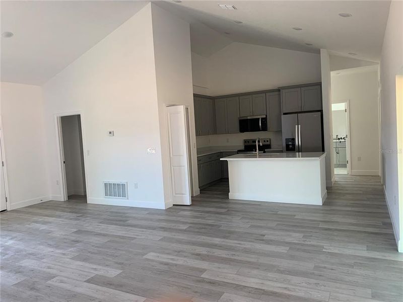 Spacious, unfurnished interior of a new home in , Ocala (Image 25). Spacious, unfurnished interior of a new home in , Ocala (Image 25).