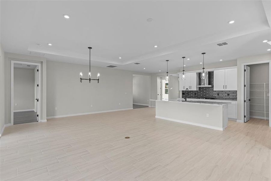 Spacious, unfurnished interior of a new home in Cresswind at Hammock Oaks, Lady Lake (Image 24). Spacious, unfurnished interior of a new home in Cresswind at Hammock Oaks, Lady Lake (Image 24).