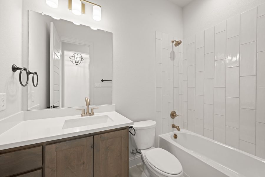 Furnished interior view inside a new home in Hayes Crossing, Midlothian (Image 5).