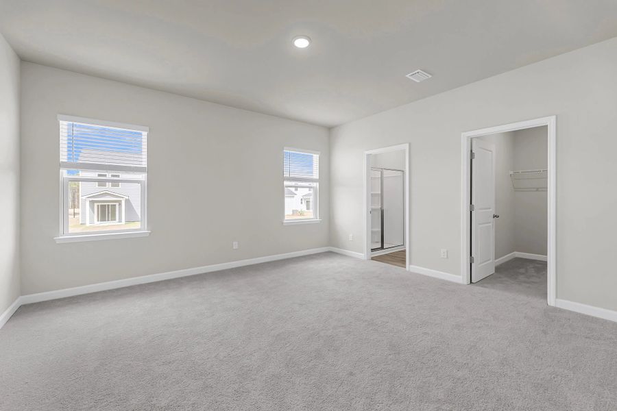 Similar Greenwood floorplan with Milan Collection. Features and finishes may change.