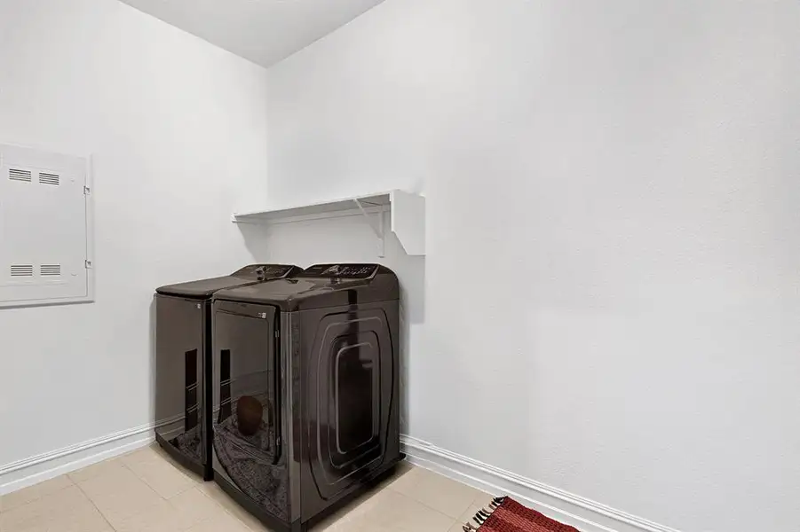 Image 36 of a home in . Image 36 of a home in .