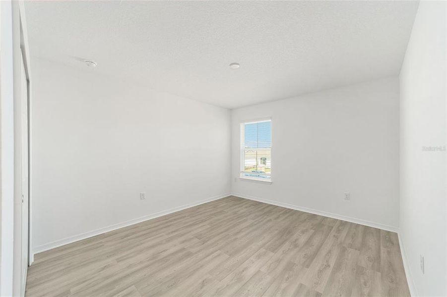 Spacious, unfurnished interior of a new home in Calesa Township, Ocala (Image 51).