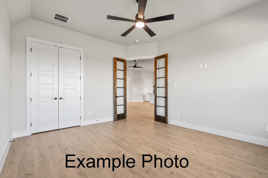 Image 8 of a home in Coyote Crossing.