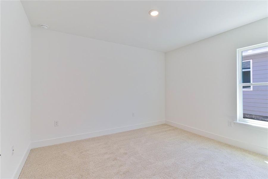 Spacious, unfurnished interior of a new home in Briarwood, Alachua (Image 39).