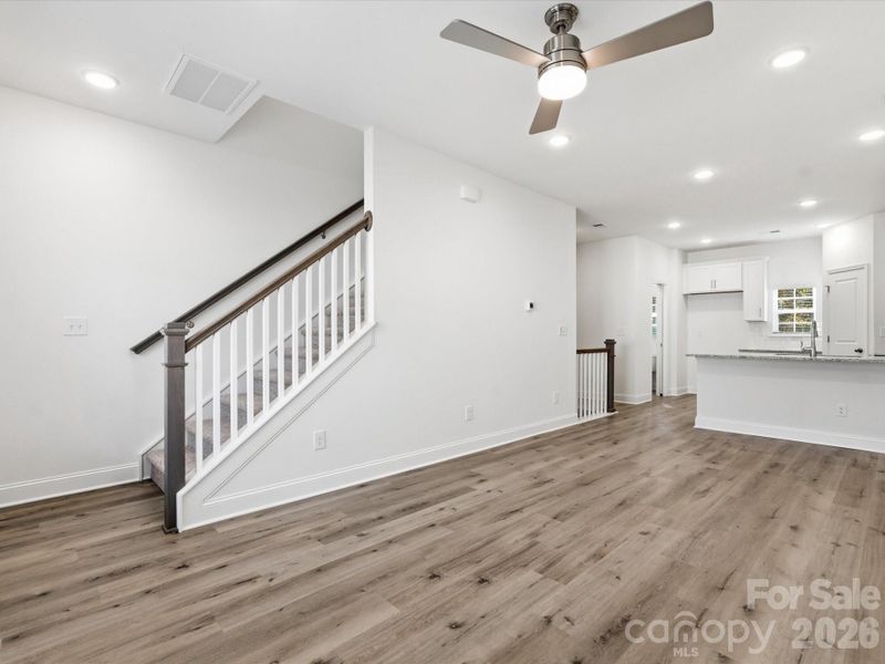 Spacious, unfurnished interior of a new home in Sycamore Trail, Matthews (Image 35).