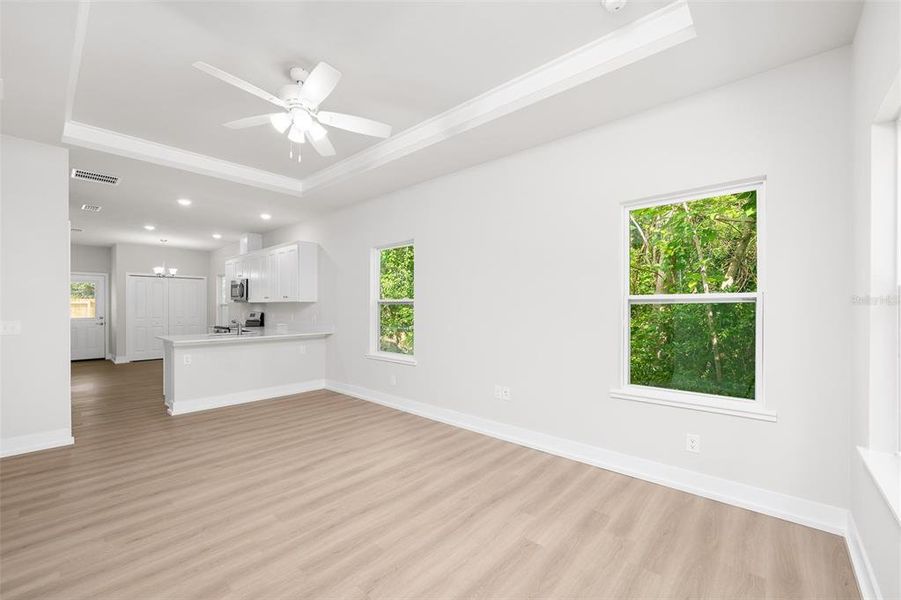 Spacious, unfurnished interior of a new home in , High Springs (Image 10).