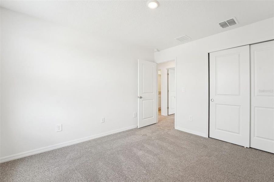 Spacious, unfurnished interior of a new home in Benton Hills - Classic Series, Brooksville (Image 29).