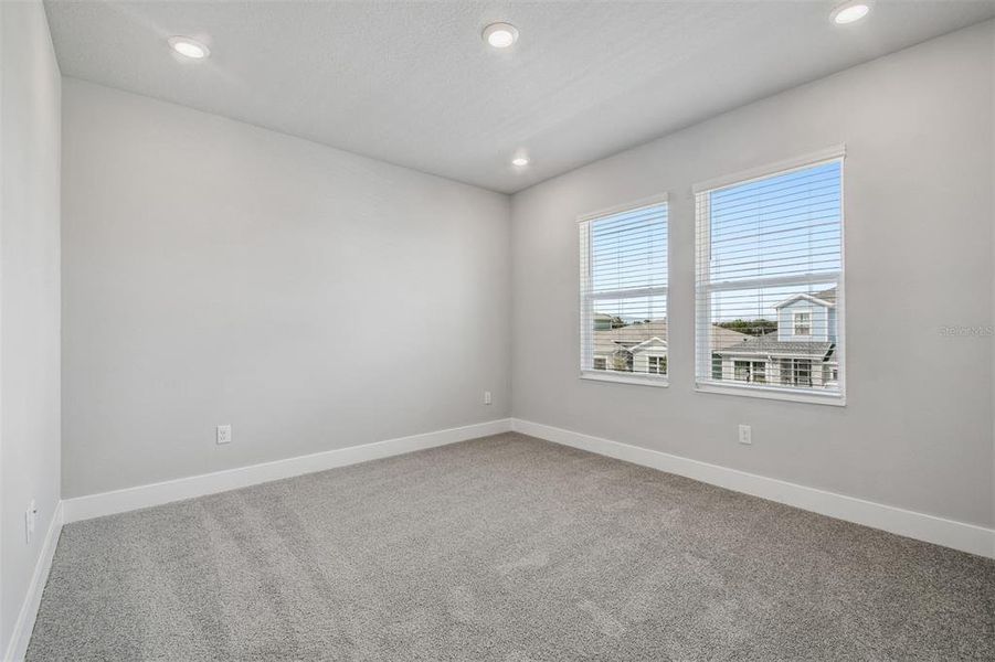 Spacious, unfurnished interior of a new home in The Peninsula at Rhodine Lake, Riverview (Image 34). Spacious, unfurnished interior of a new home in The Peninsula at Rhodine Lake, Riverview (Image 34).