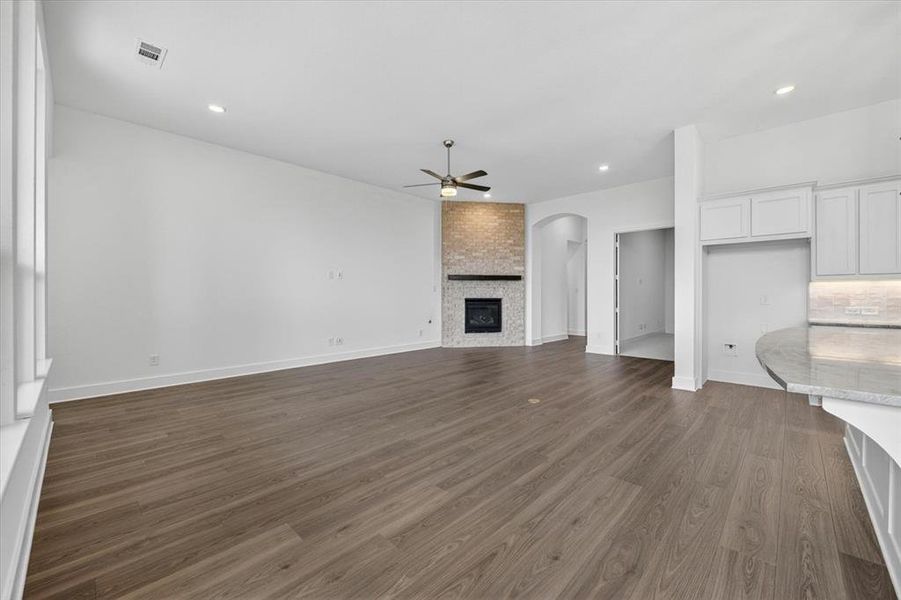 Spacious, unfurnished interior of a new home in Wildflower Ranch, Dish (Image 15).