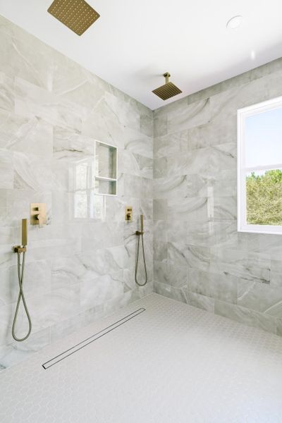 Spacious, unfurnished interior of a new home in , Johns Island (Image 74).