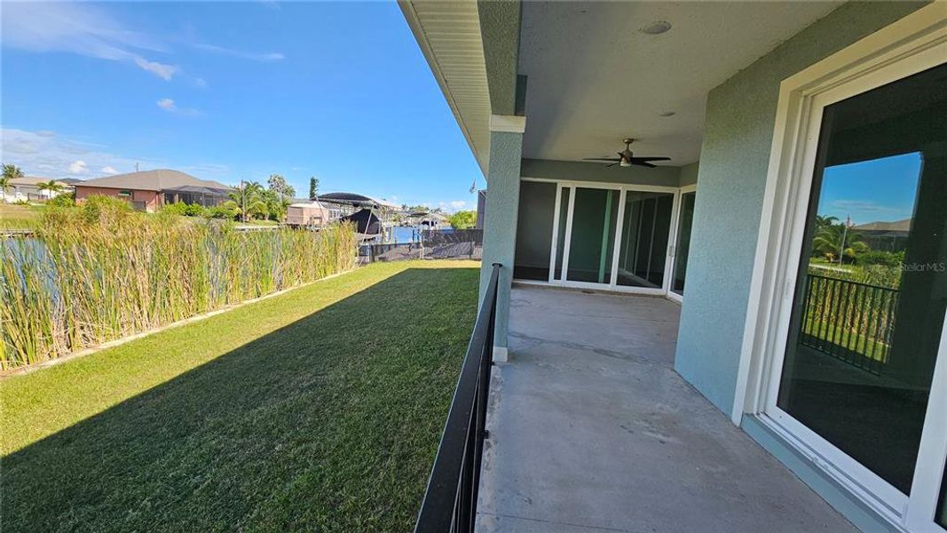 Exterior details and patio area of a home in , Port Charlotte (Image 15).
