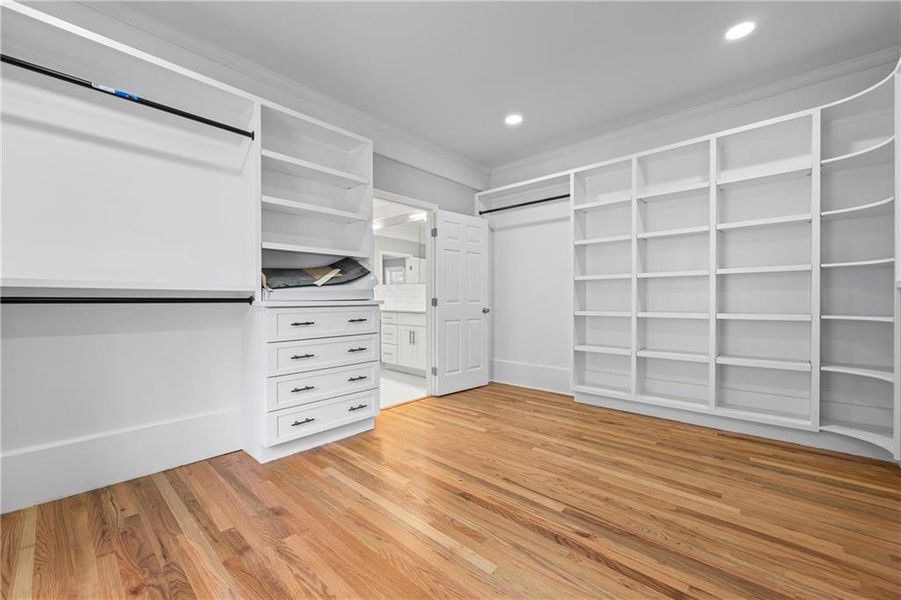 Image 65 of a home in .