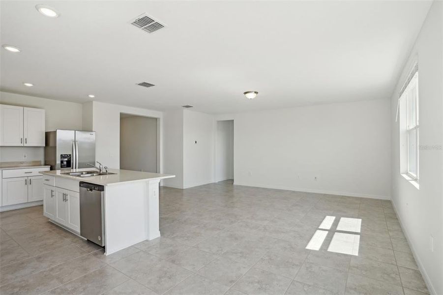 Spacious, unfurnished interior of a new home in Lake Deer Estates - Signature Series, Poinciana (Image 35). Spacious, unfurnished interior of a new home in Lake Deer Estates - Signature Series, Poinciana (Image 35).