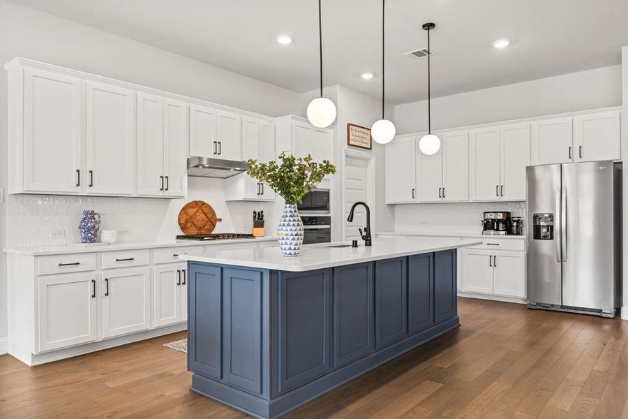 Furnished interior view inside a new home in Lovers Landing, Forney (Image 25). Furnished interior view inside a new home in Lovers Landing, Forney (Image 25).