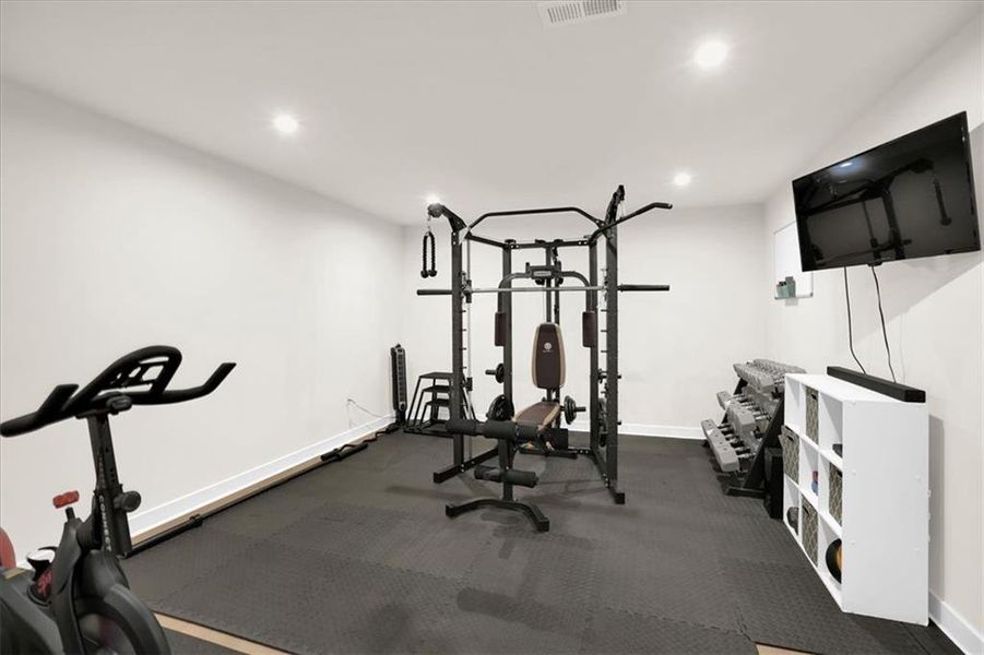 Community amenities in , Fayetteville (Image 87).