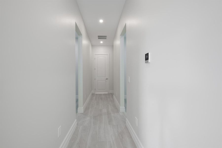 Spacious, unfurnished interior of a new home in , Stuart (Image 20).