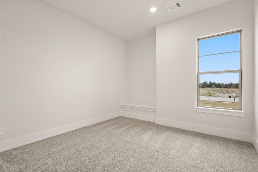 Spacious, unfurnished interior of a new home in Chapel View, Heath (Image 31).