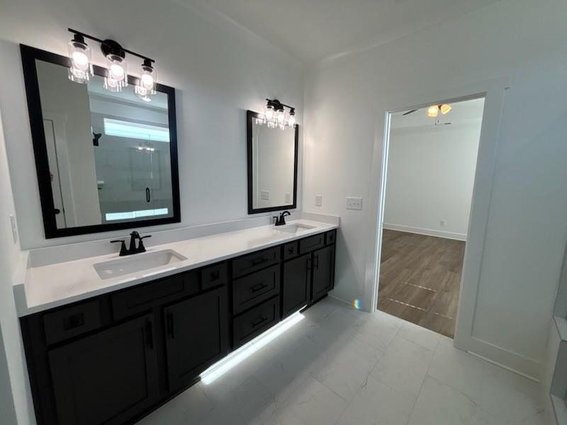 Furnished interior view inside a new home in Magnolia Ridge, Monroe (Image 4).