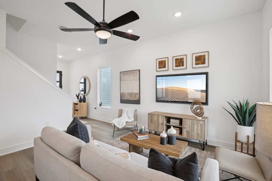 Representative furnished interior of a home built from the Elizabeth by Risewell Homes in Novel, Austin (Image 7).