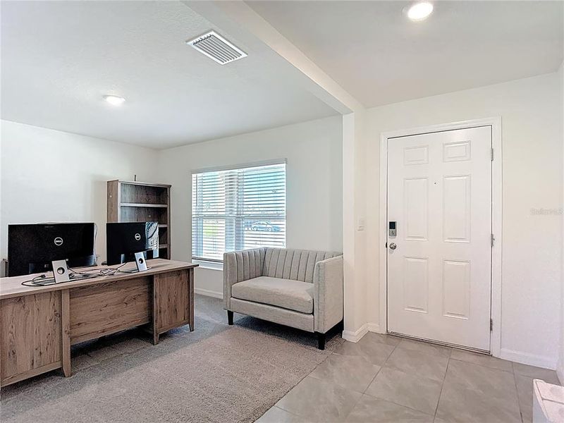Furnished interior view inside a new home in River Park, Temple Terrace (Image 44). Furnished interior view inside a new home in River Park, Temple Terrace (Image 44).
