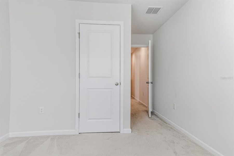 Spacious, unfurnished interior of a new home in , New Port Richey (Image 24).