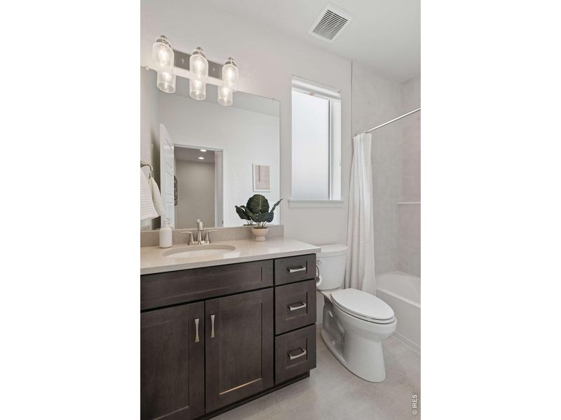 Furnished interior view inside a new home in , Broomfield (Image 15).