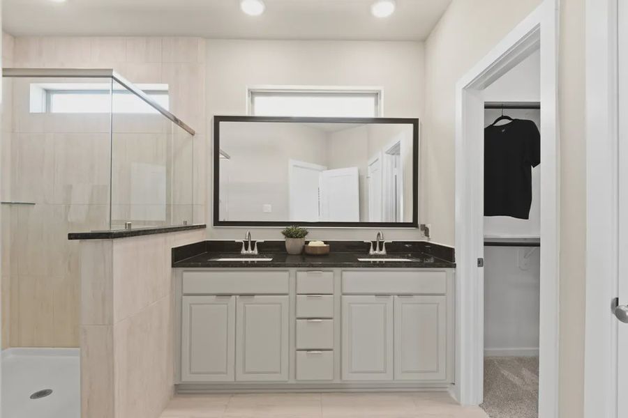 Representative furnished interior of a home built from the Springfield by Chesmar Homes in Balmoral, Humble (Image 7).