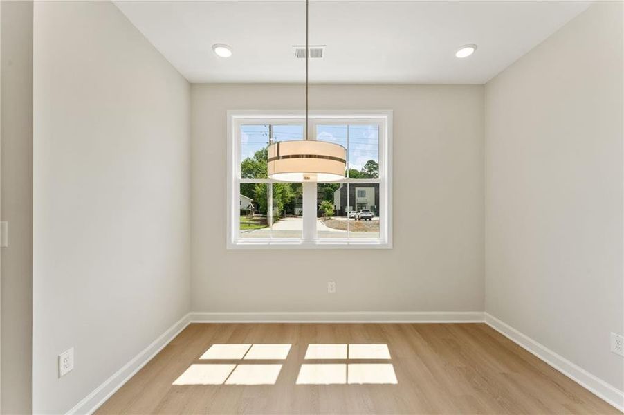 Spacious, unfurnished interior of a new home in East Park Village, Kennesaw (Image 21).