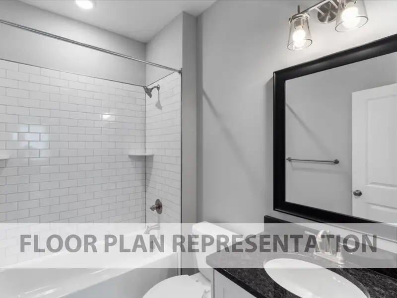 Robin Plan Secondary Bathroom | Ivey Homes