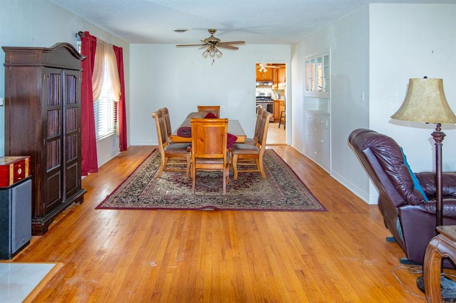 Furnished interior view inside a new home in , Brownwood (Image 6).