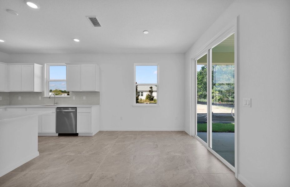 Heston | Dining Area Heston | Dining Area