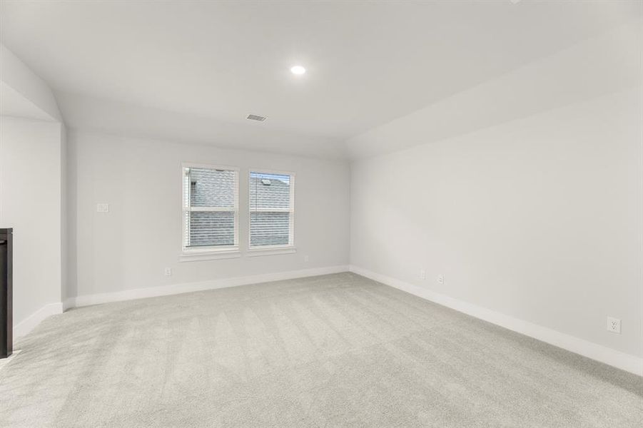 23. 1917 Sapphire - Game