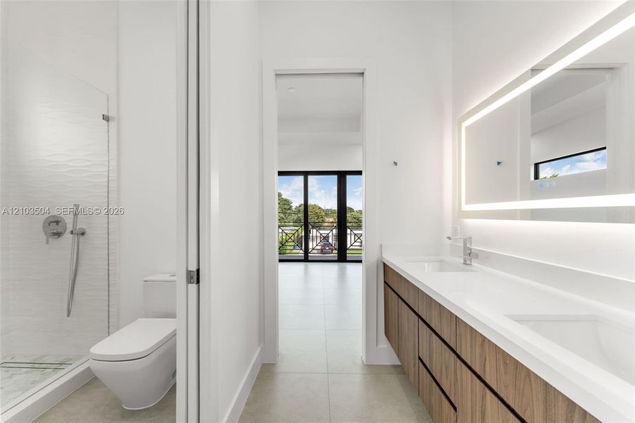 Furnished interior view inside a new home in , Miami (Image 36).