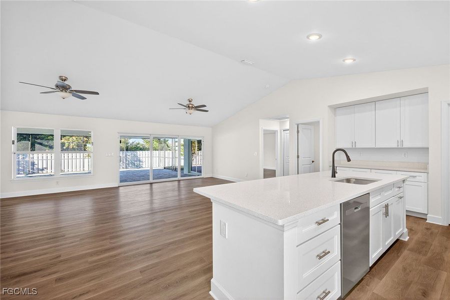 Image 35 of a home in Cape Coral.